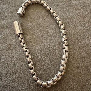 GUC Jenny Bird silver bracelet. 7 inches